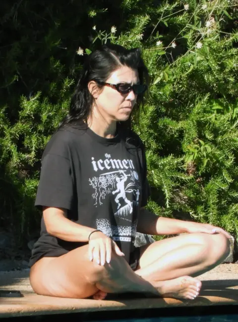 Kourtney Kardashian and Travis Barker’s Enchanting Holiday in Portofino 07-09-25