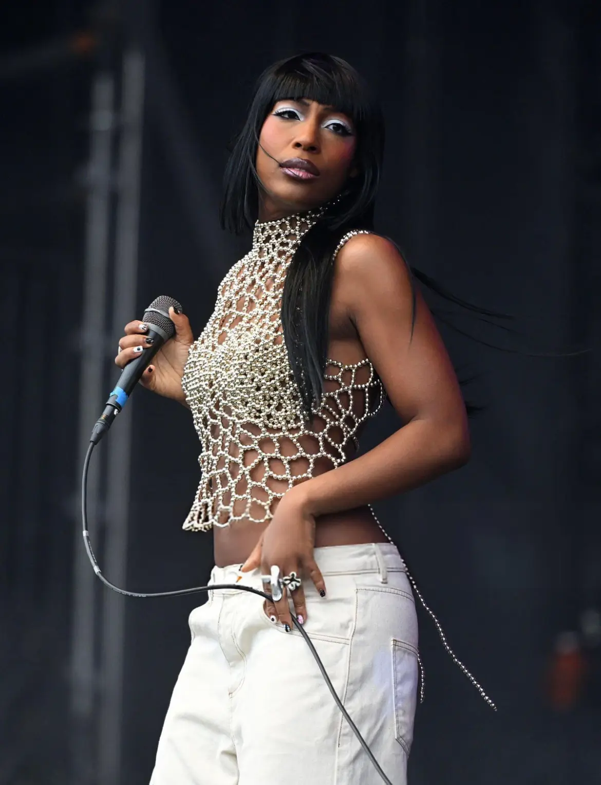 Demae – Performs Onstage During Leeds Festival at Bramham Park in Leeds, England 08-22-2025