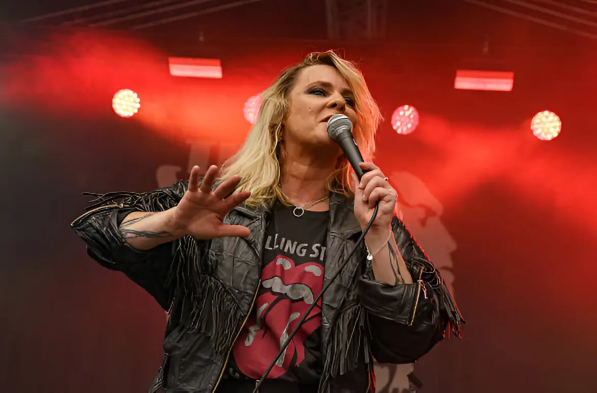 Maja Ivarsson (of The Sounds) – Performs Onstage During a Concert at Logomo in Turku, Finland 08-01-25