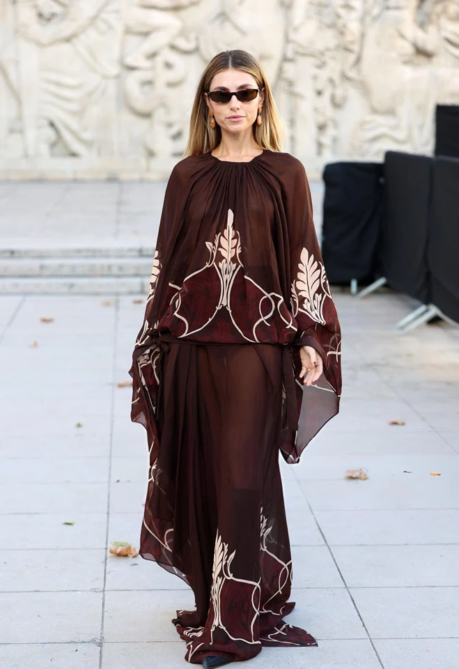 Charlotte Bickley – Attends the Elie Saab Womenswear Spring/Summer 2026 Show as Part of Paris Fashion Week6 in Paris, France 10-04-2025