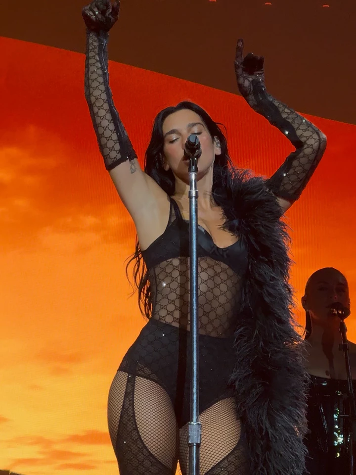 Dua Lipa – Performs on Her ‘Radical Optimism’ Tour at Kia Forum in Los Angeles, California 10-04-2025