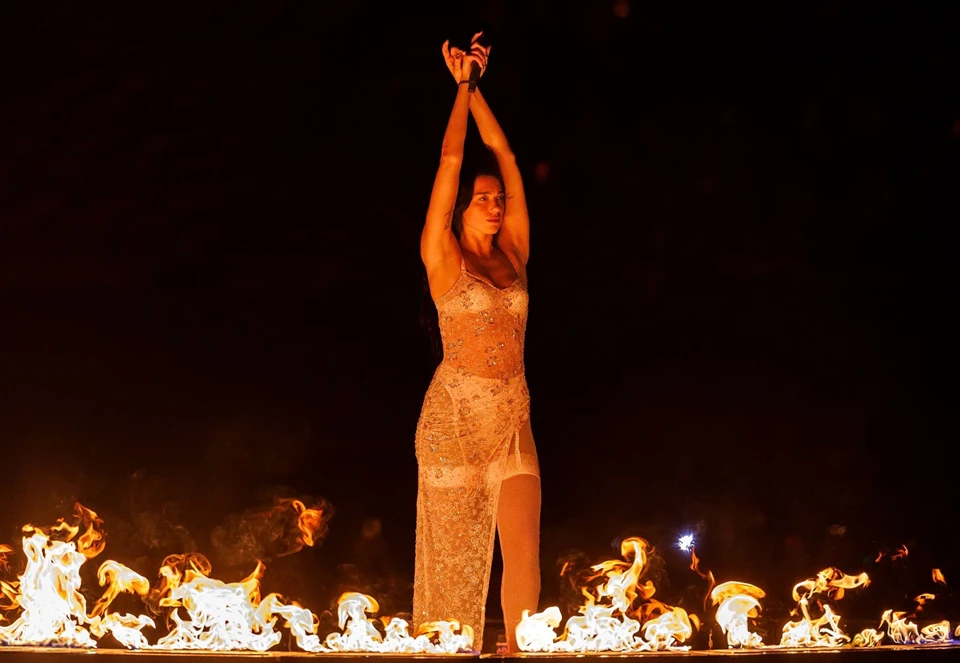 Dua Lipa – Performs on Her ‘Radical Optimism’ Tour at Kia Forum Night 2 in Los Angeles, California 10-05-2025