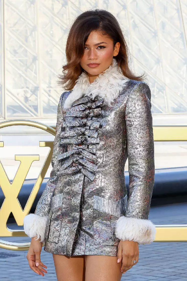Zendaya – Attends the Louis Vuitton Womenswear Spring/Summer 2026 Show as Part of Paris Fashion Week in Paris, France 09-30-2015