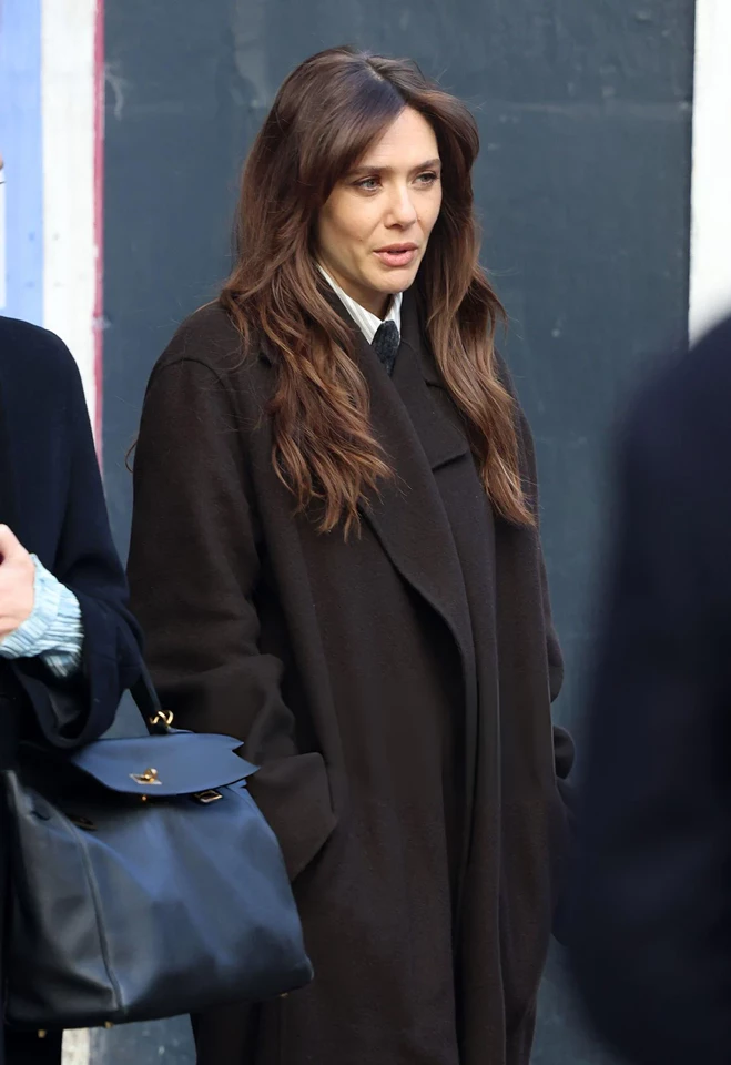 Elizabeth Olsen Leaving Heart Breakfast Radio Studios in London, England 11-18-2025