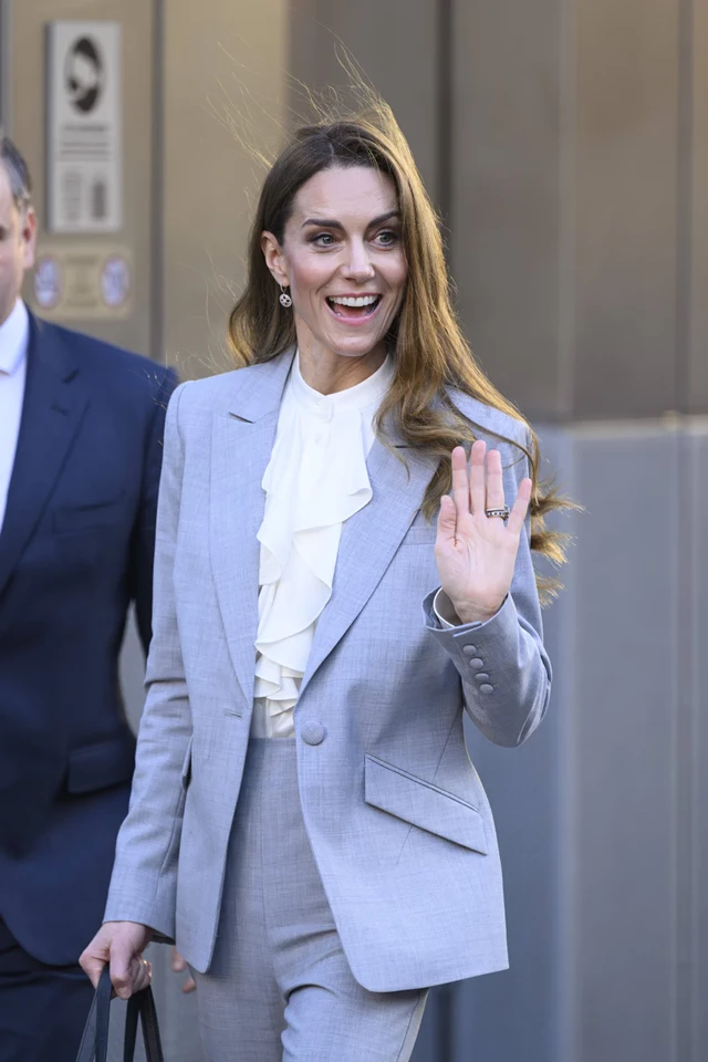 Kate Middleton – Arrives at Salesforce Tower to Attend Summit in London 11-18-2025