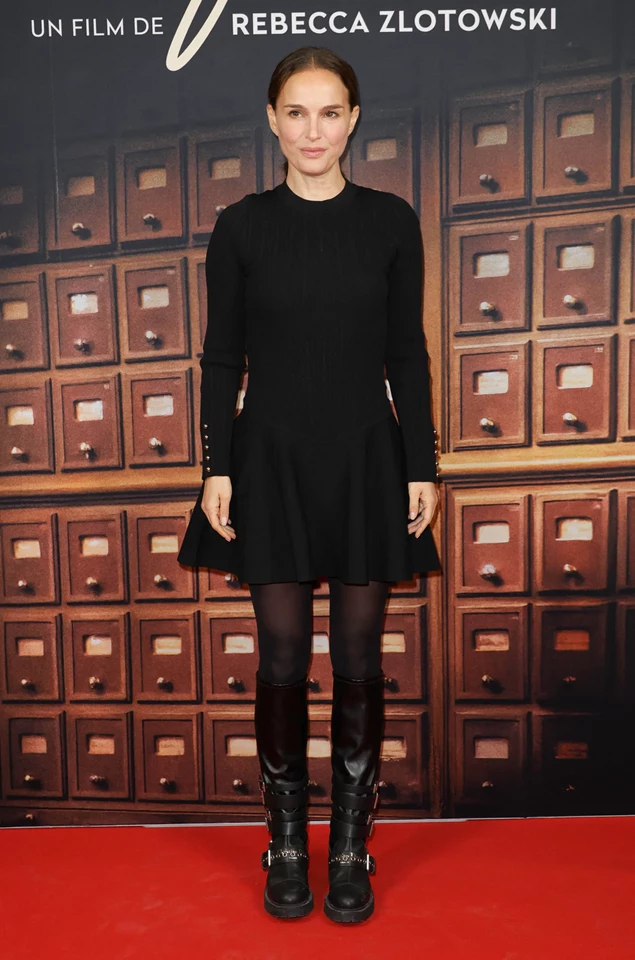 Natalie Portman – Attends the Premiere of ‘A Private Life (Vie Privée)’ at Pathé Palace, Paris, France 11-20-2025