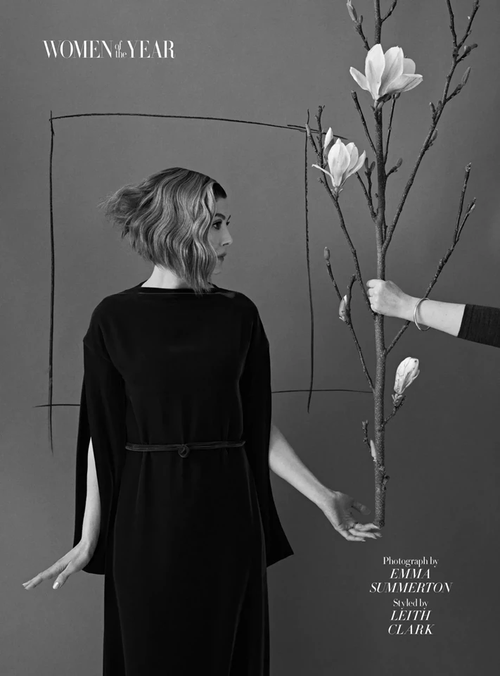 Rosamund Pike – Harper’s Bazaar UK December 2025/January 2026