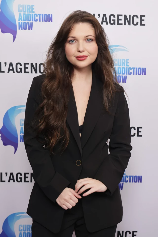Sammi Hanratty – Cure Addiction Now’s 2nd Annual Fundraising Evening at The Beverly Hills Hotel in Los Angeles, California 11-10-2025