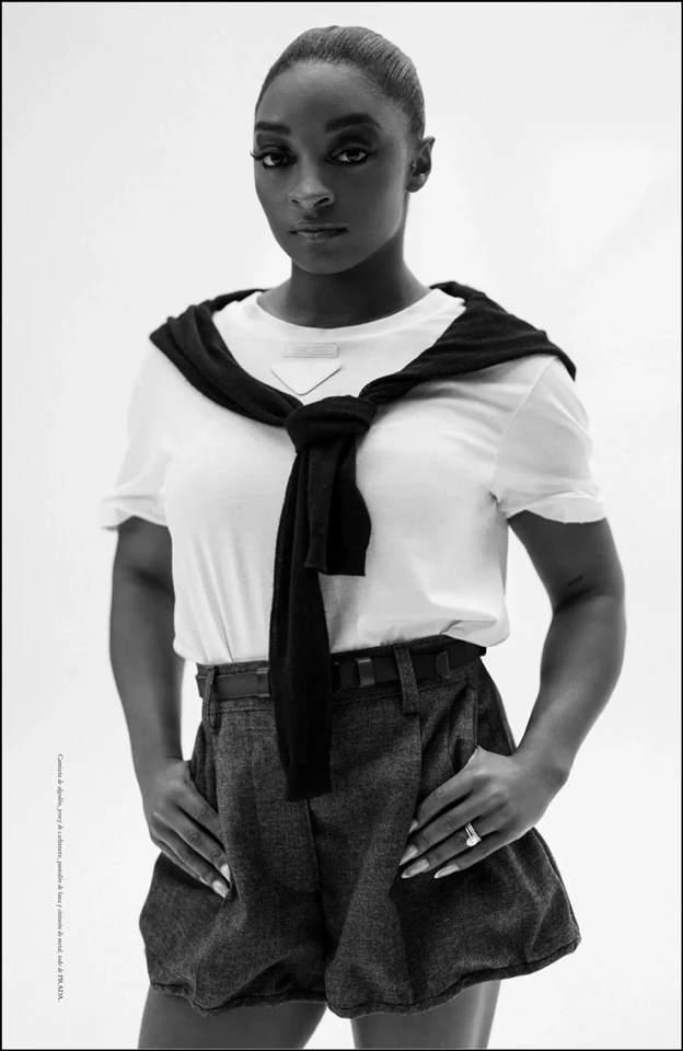 Simone Biles – Harper’s Bazaar Espana December 2025